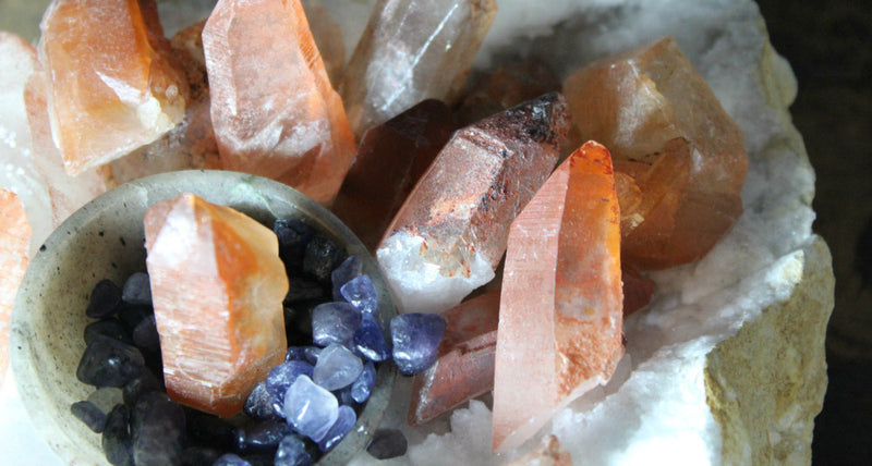 Red Quartz Natural Points from Morocco FB2040