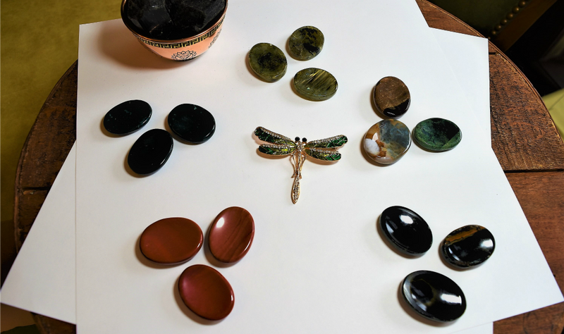 Assorted Worry Stones - Neutralize negative energy & stress; FB1557